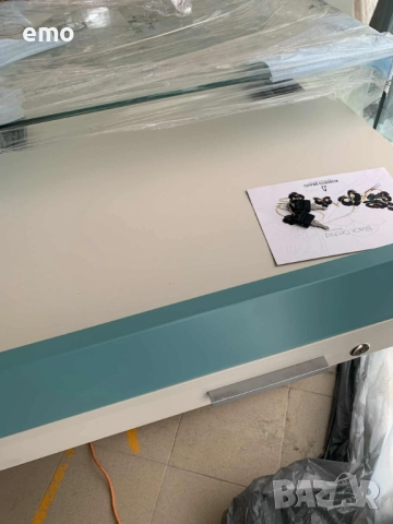 ЛУКСОЗНА ВИТРИНА italy 2 броя на цена 300 лева цена, снимка 4 - Секции и витрини - 52334669