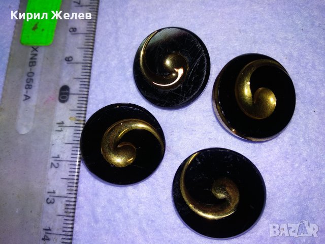 ЛОТ ЧЕТИРИ СТАРИ ВИНТИДЖ КЕРАМИЧНИ ОРНАМЕНТИРАНИ СТИЛНО КОПЧЕТА За ДЕКОРАЦИЯ 26152