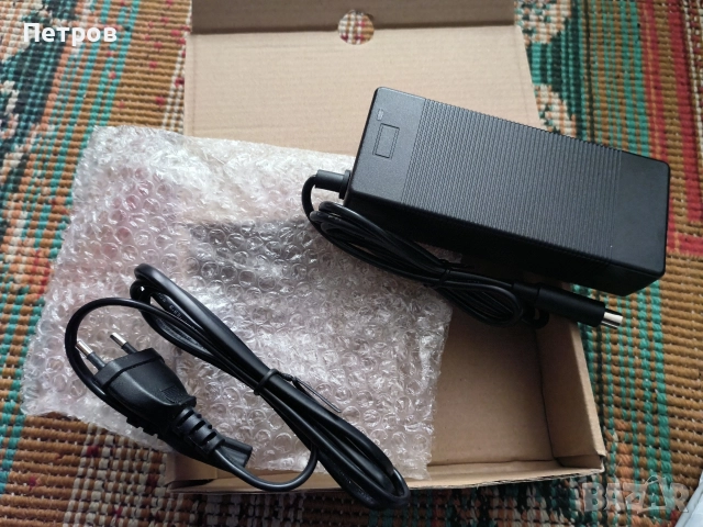 Зарядно 42 волта