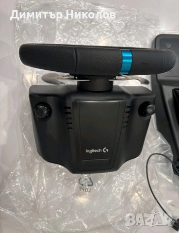 продавам конзола logitech g29 
