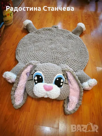 Плетен килим Заек