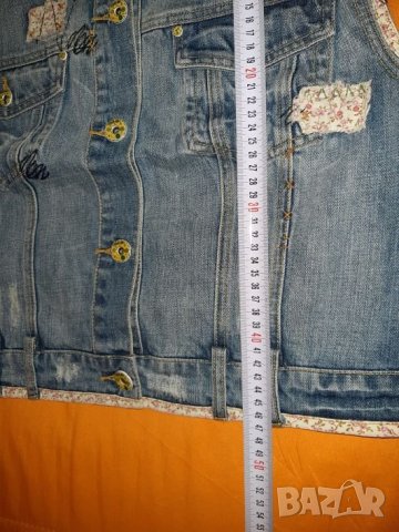 Дънков елек на Cassidi с подплата, снимка 4 - Елеци - 27162223