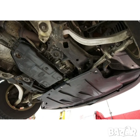 Пластмасова кора под двигател скорости AUDI A4 B5 1994г - 2001г, снимка 2 - Аксесоари и консумативи - 52538895