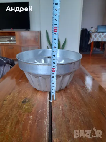 Стара алуминиева форма за кекс #6, снимка 3 - Други ценни предмети - 48851932