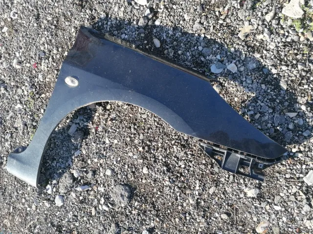 Десен Калник Пежо 307 SW , снимка 4 - Части - 48496954