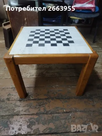 маса за шах 