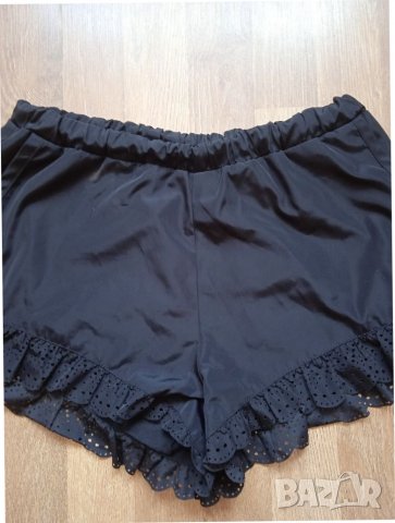 Яки шорти, снимка 4 - Къси панталони и бермуди - 36886769