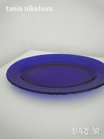 Стара синя чиния-елипса