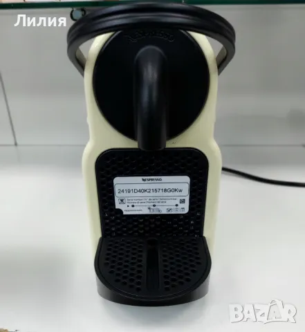 Кафемашина DeLonghi Nespresso , снимка 4 - Кафемашини - 48728291