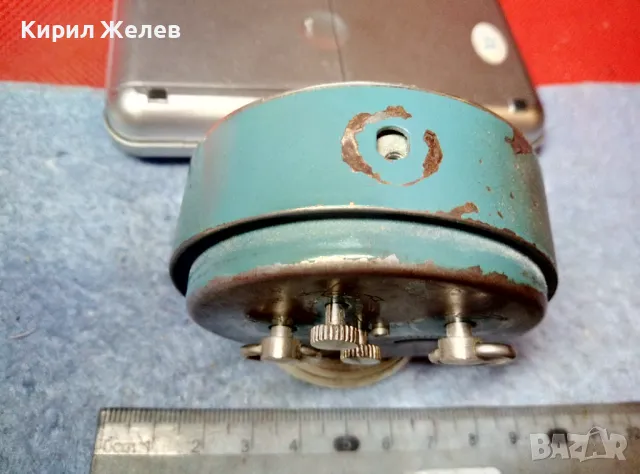 SLAVA 8 JEWELS MADE in USSR Стар КОЛЕКЦИОНЕРСКИ РУСКИ МЕХАНИЧЕН БУДИЛНИК СЛАВА 25904, снимка 2 - Антикварни и старинни предмети - 47656811