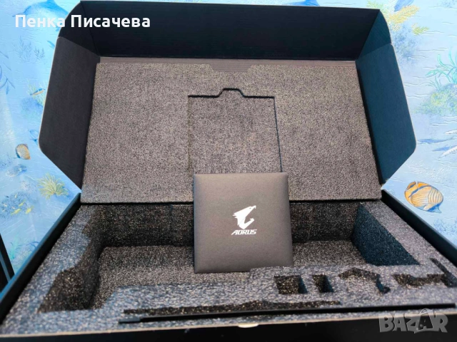 Продавам GIGABYTE AORUS Radeon RX 9070 XT ELITE 16G, снимка 7 - Видеокарти - 53310780