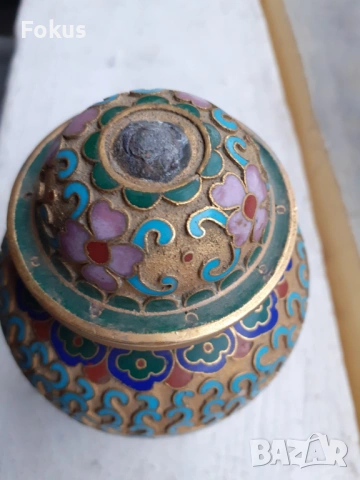 Клоазоне cloisonne клетъчен емайл бронз ваза буркан, снимка 3 - Антикварни и старинни предмети - 53335704