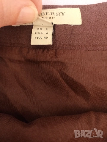Дамска пола Burberry, снимка 4 - Поли - 53462345