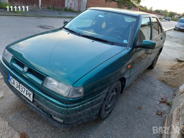 Сеат толедо 1,8 90 к.с. газ-бензин , снимка 6 - Автомобили и джипове - 39811853