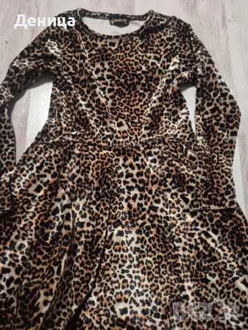 модерна детска рокля 