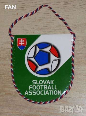 Стари футболни флагчета Германия, Милан, Ливърпул, Манчестър Юнайтед, Шалке 04, Англия, Нюрнберг , снимка 15 - Фен артикули - 23668096