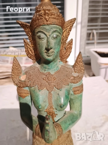 Бронзова статуетка 34 см.