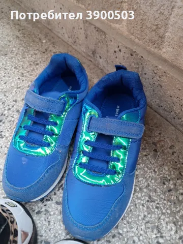 Обувки номер 35 - общо 12лв., снимка 4 - Детски обувки - 43251930