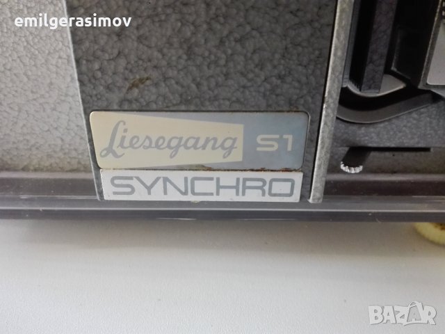 Две немски киномашини и лампи за киномашини. , снимка 2 - Антикварни и старинни предмети - 32661618