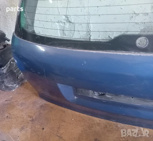 Заден Капак Ауди А4 Б6 Комби, снимка 5 - Части - 50693114