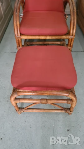 ратанов стол шезлонг с възглаеничка, снимка 3 - Други - 50699925