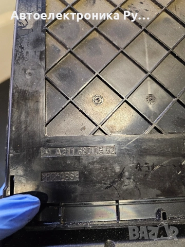 Бутони Mercedes E-Class W211 2.2 CDI 150 конски сили, A2116800552 , снимка 2 - Части - 53564657