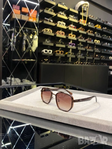 очила с черен обикновен калъф и ув защита ray ban ysl saint laurent, снимка 4 - Слънчеви и диоптрични очила - 51443104