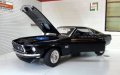 Ford Mustang Boss 429 1969 - мащаб 1:24 на Welly нов в кутия, снимка 1 - Колекции - 39511451