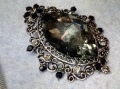 ЕФЕКТНА КРИСТАЛНА ФИЛИГРАНЕН СТИЛ СРЕБРИСТА РЕТРО АРТ БРОШКА 41602, снимка 4