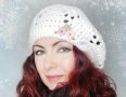 Ръчно плетена дамска топла барета в бяло, снимка 1 - Шапки - 39532445