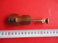 Старинна дървена китара цигулка  миниатюра , снимка 1 - Колекции - 40588241