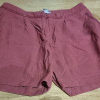 Дамски къси панталонки и поли, снимка 2 - Къси панталони и бермуди - 29481187