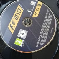 Игра F1 2017 с налични 3 диска, снимка 3 - Игри за PC - 32420518