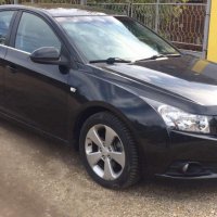 Лек автомобил Chevrolet Cruze 2012г, снимка 2 - Автомобили и джипове - 38439998