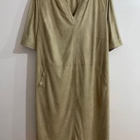 Маркова стилна леко еластична рокля с фина подплата и джобове в бежово, материя тип велур, снимка 1 - Рокли - 39773584