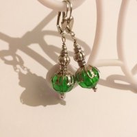 Разкошни Викториански обеци в сребърно и смарагдово зелено , снимка 5 - Обеци - 27248515