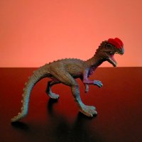 Колекционерска фигурка Schleich Dinosaurs Dilophosaurus McDonalds 2020, снимка 1 - Колекции - 37969945