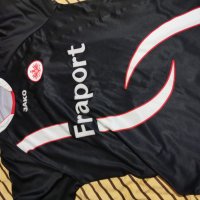 Футболна блуза на eintracht frankfurt, снимка 3 - Спортни дрехи, екипи - 26771581