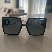 Слънчеви очила Dior Montaigne, снимка 10 - Слънчеви и диоптрични очила - 43956433