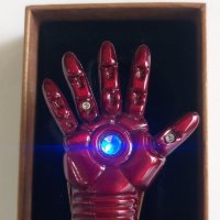 Запалка ключодържател Ръката на Железният Човек (Iron Man, Marvel), снимка 2 - Запалки - 40517270