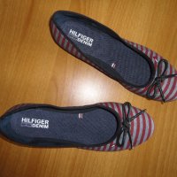 N41 Tommy Hilfiger/балерини, снимка 1 - Дамски ежедневни обувки - 37439335