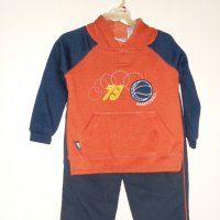 Спортен комплект за момче - размер 2 г. , снимка 1 - Комплекти за бебе - 38803055