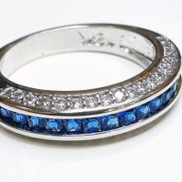 Златен пръстен Бяло Злато 18К със Сини камъни Сваровски НОВ, снимка 3 - Пръстени - 28958640