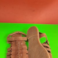 Английски детски сандали естествена кожа- M&S, снимка 5 - Детски сандали и чехли - 28920353