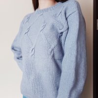 Ръчно плетена блуза в бледо сиво, снимка 8 - Блузи с дълъг ръкав и пуловери - 27468635