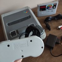 Супер Нинтендо (SNES) Super Nintendo Entertainment System комплект и Super Hockey, снимка 3 - Nintendo конзоли - 43492170