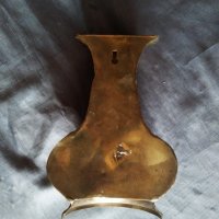 стара месингова ваза за стена, снимка 3 - Антикварни и старинни предмети - 27470302