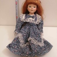 Порцеланова кукла , снимка 1 - Други ценни предмети - 43389089