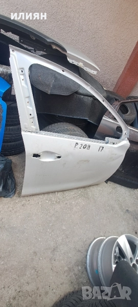 предна дясна врата за Peugeot 208 2014 2015 2016 2017 2018 , снимка 1
