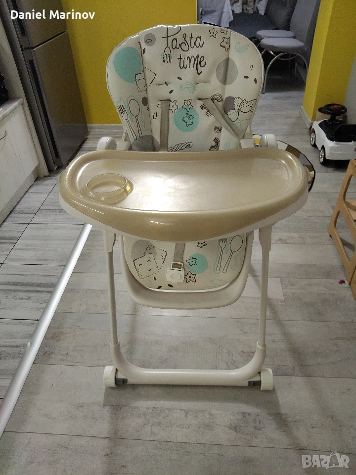 Столче за хранене, снимка 1